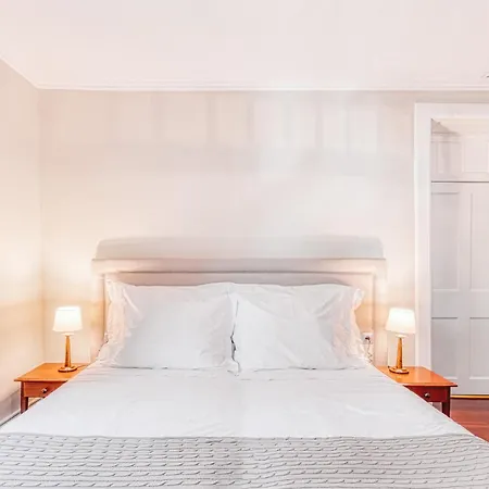 Lantgård Quinta Da Moscadinha Camacha (Madeira)