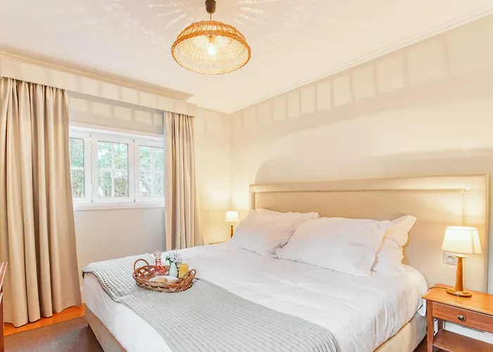 Quinta Da Moscadinha Camacha (Madeira)